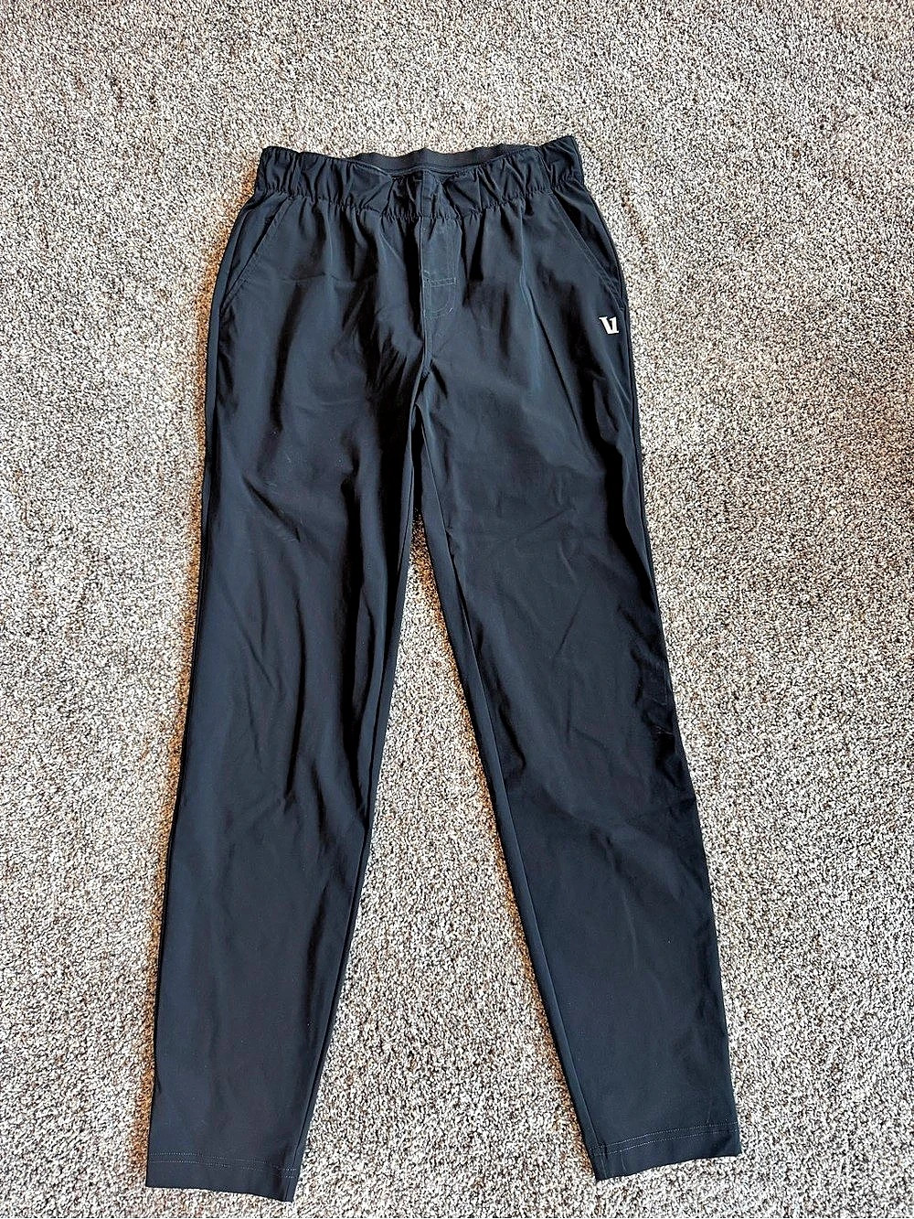 Vuori  MENS Jogger Black Track Pants SMALL